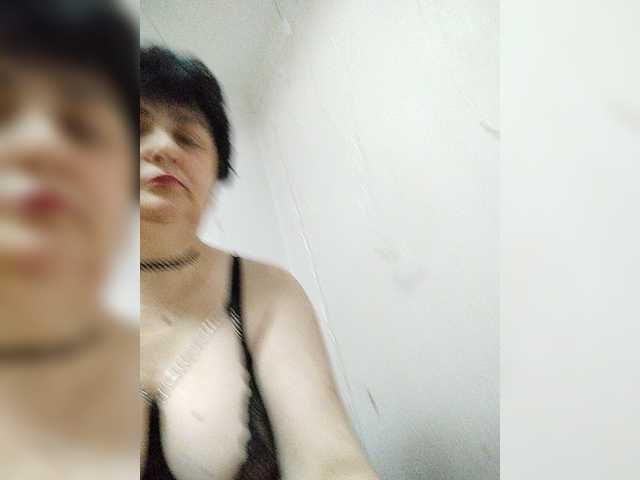 IsXLoves live cam on BongaCams