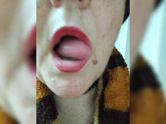 IsXLoves webcam