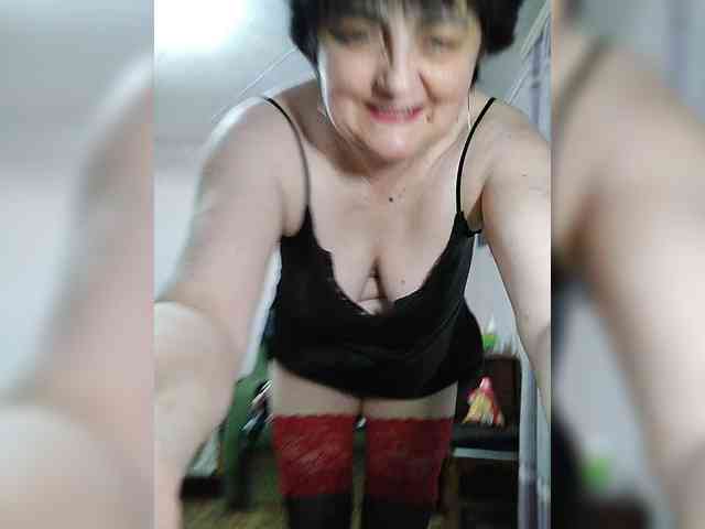 IsXLoves webcam