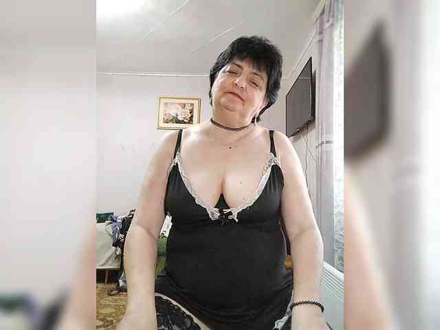 IsXLoves webcam