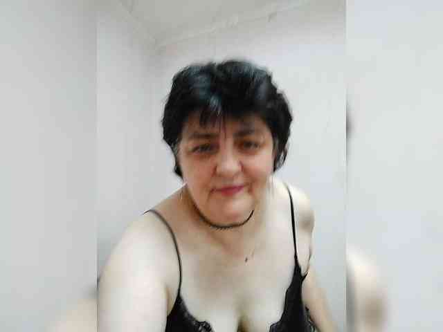 IsXLoves webcam
