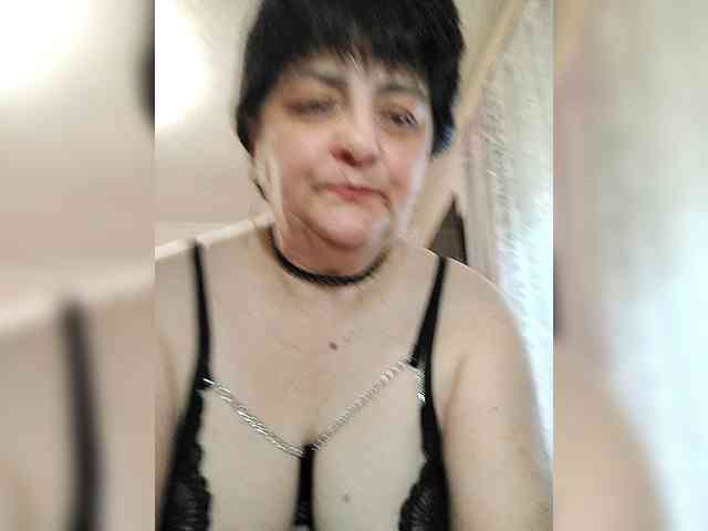 IsXLoves webcam