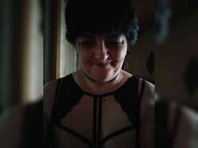 IsXLoves webcam