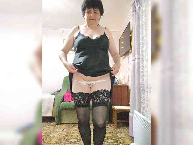 IsXLoves webcam