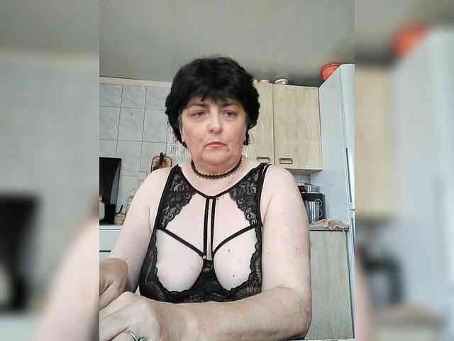 IsXLoves webcam