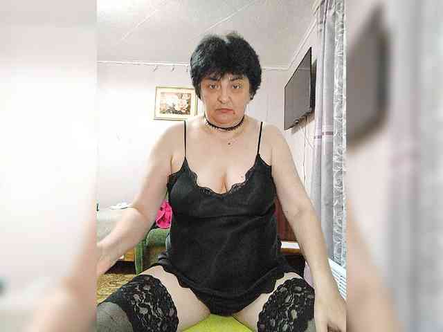 IsXLoves webcam