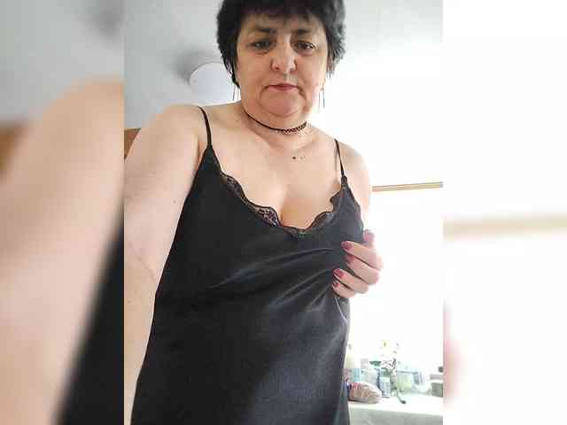 IsXLoves webcam