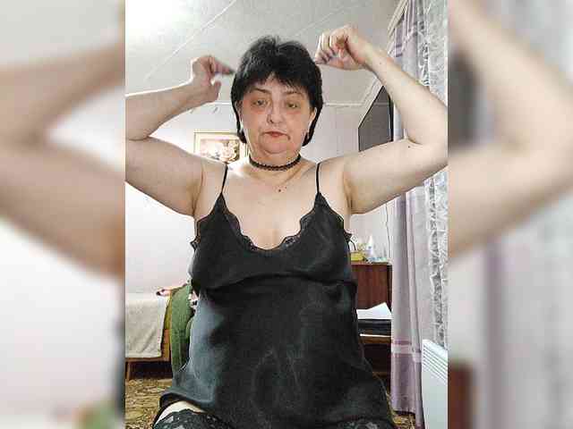 IsXLoves webcam