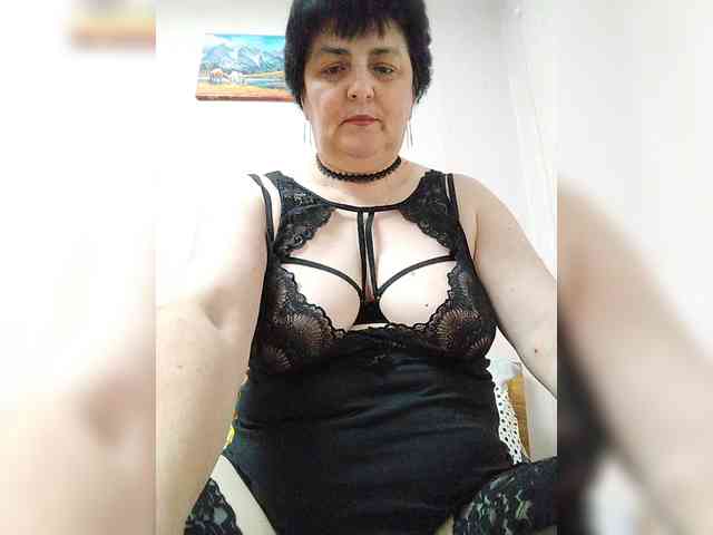 IsXLoves webcam