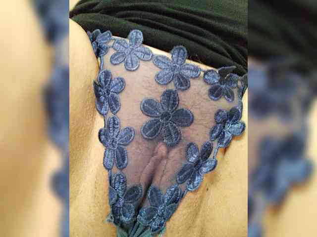 IsXLoves webcam