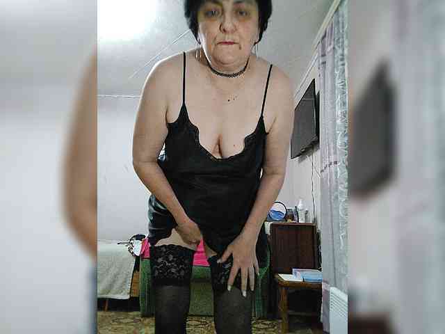 IsXLoves webcam