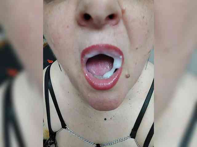 IsXLoves webcam