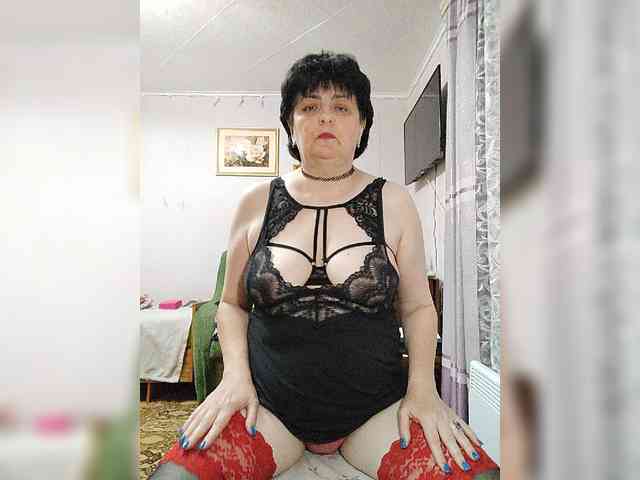 IsXLoves webcam