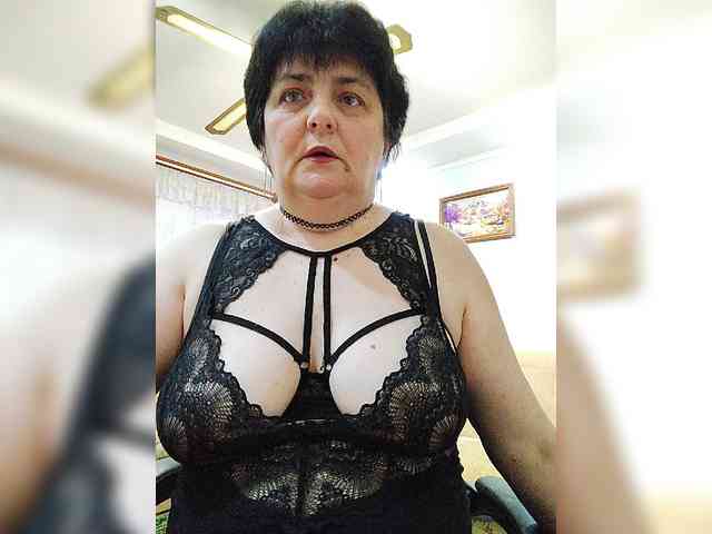 IsXLoves webcam