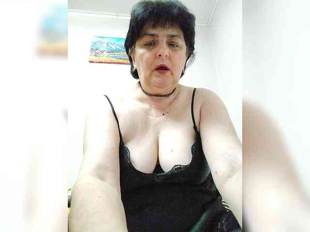 IsXLoves webcam