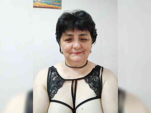 IsXLoves webcam