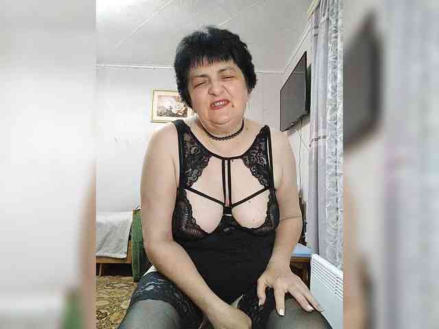 IsXLoves webcam