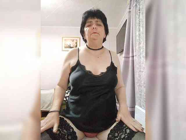 IsXLoves webcam