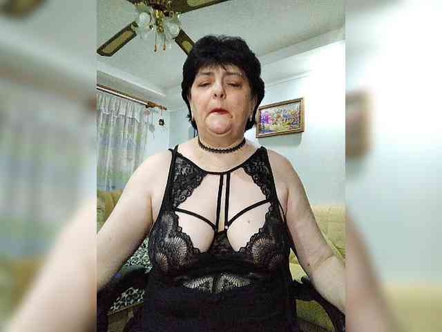IsXLoves webcam