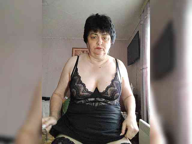 IsXLoves webcam