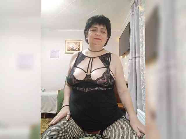 IsXLoves webcam