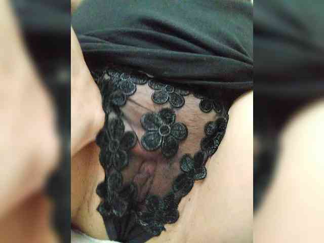 IsXLoves webcam