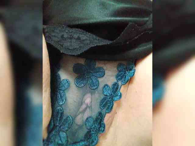 IsXLoves webcam