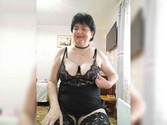 IsXLoves webcam
