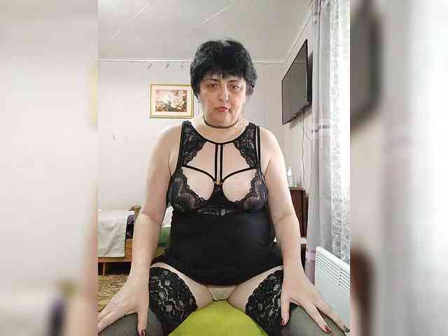 IsXLoves webcam