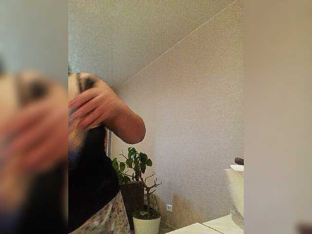 AleksandritSexi live cam on BongaCams
