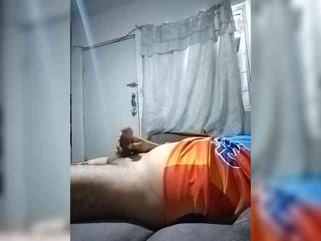 Morenito111 Live Webcam on BongaCams
