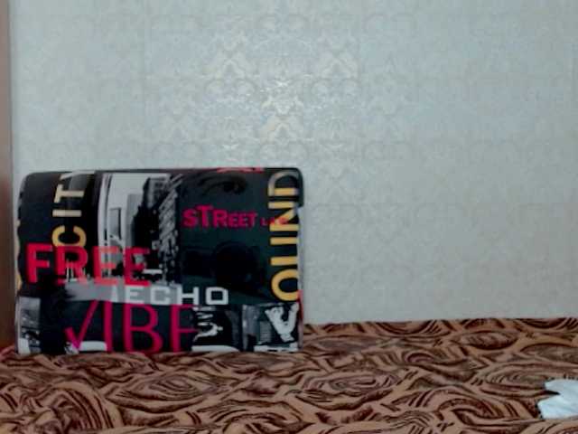 aliiicestone's BongaCams show and profile