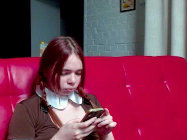 aliiicestone Live Cam on BongaCams