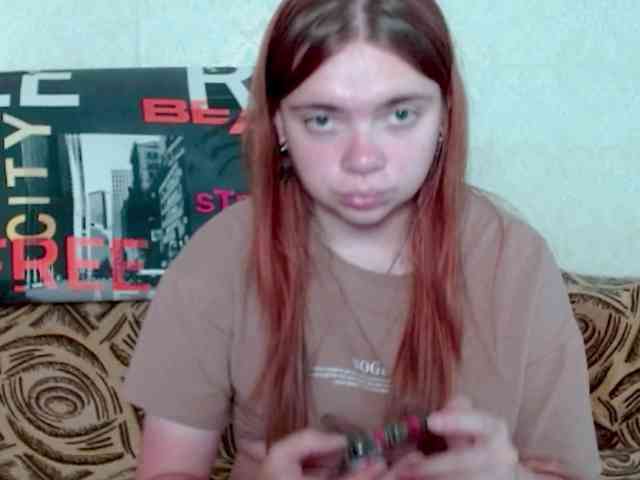 aliiicestone webcam