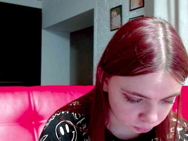 aliiicestone Live Webcam on BongaCams