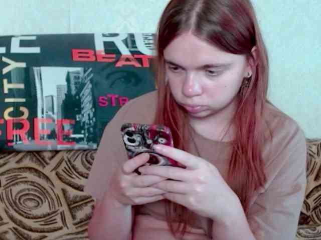 aliiicestone webcam