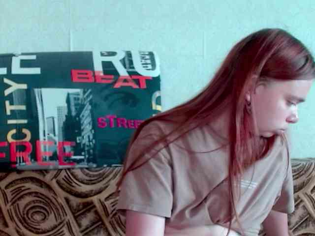 aliiicestone webcam