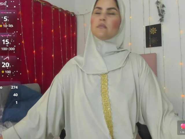 AishaAmin live cam on BongaCams