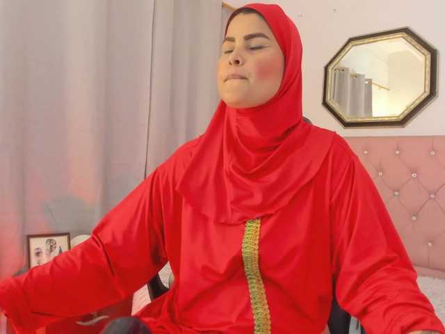 AishaAmin live on BongaCams