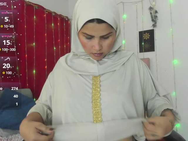AishaAmin live cam on BongaCams