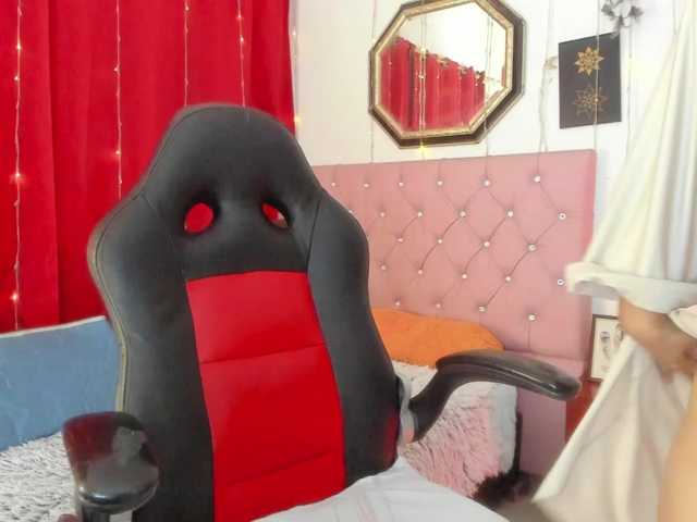 AishaAmin live cam on BongaCams