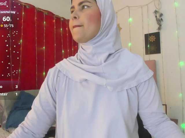 AishaAmin live cam on BongaCams