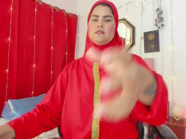 AishaAmin live cam on BongaCams