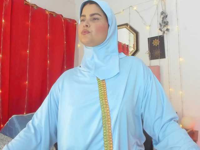 AishaAmin live cam on BongaCams