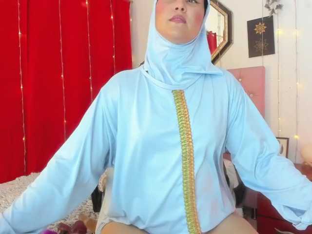 AishaAmin live cam on BongaCams