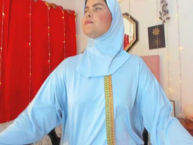 AishaAmin live cam on BongaCams