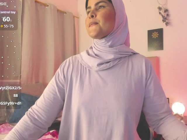 AishaAmin live cam on BongaCams