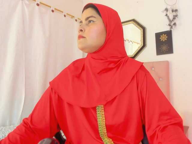 AishaAmin live cam on BongaCams