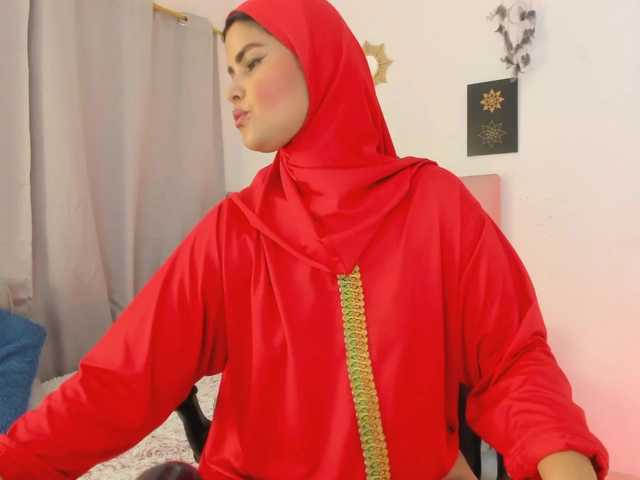 AishaAmin live cam on BongaCams