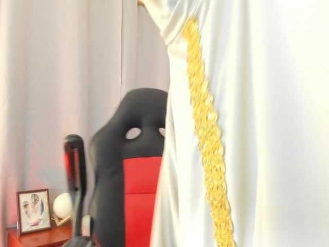 AishaAmin live cam on BongaCams